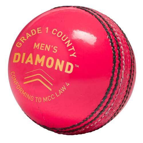 Gunn & Moore Diamond Cricket Ball