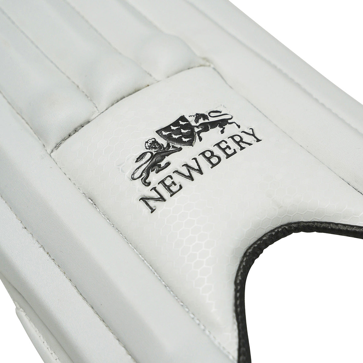 Newbery 5* Cricket Batting Pads