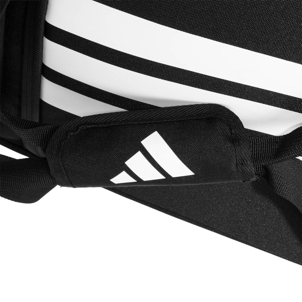 Adidas Incurza 3.0 Wheelie Cricket Bag