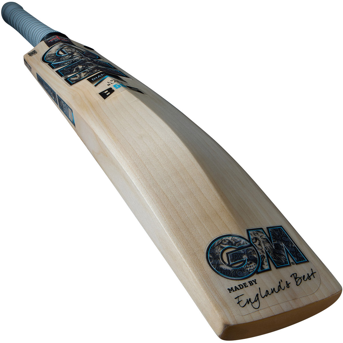 Gunn & Moore Diamond DXM 404 Cricket Bat - 2026