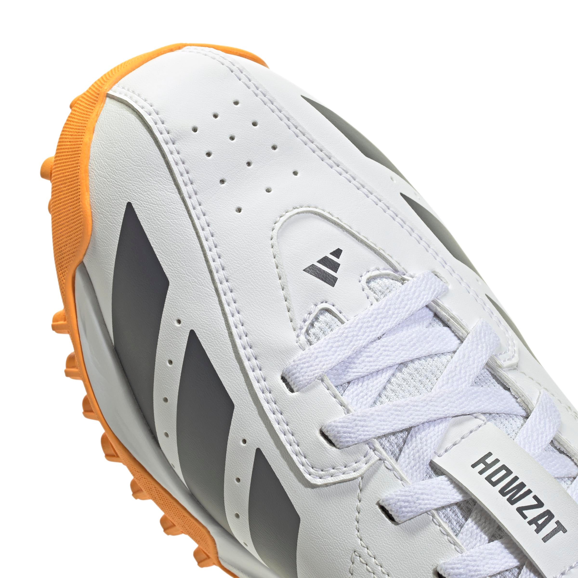 Adidas Howzatt Spikeless Cricket Shoes - 2026
