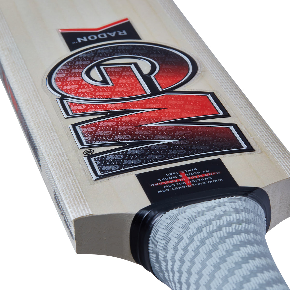 Gunn & Moore Radon Junior Cricket Bat - 2024