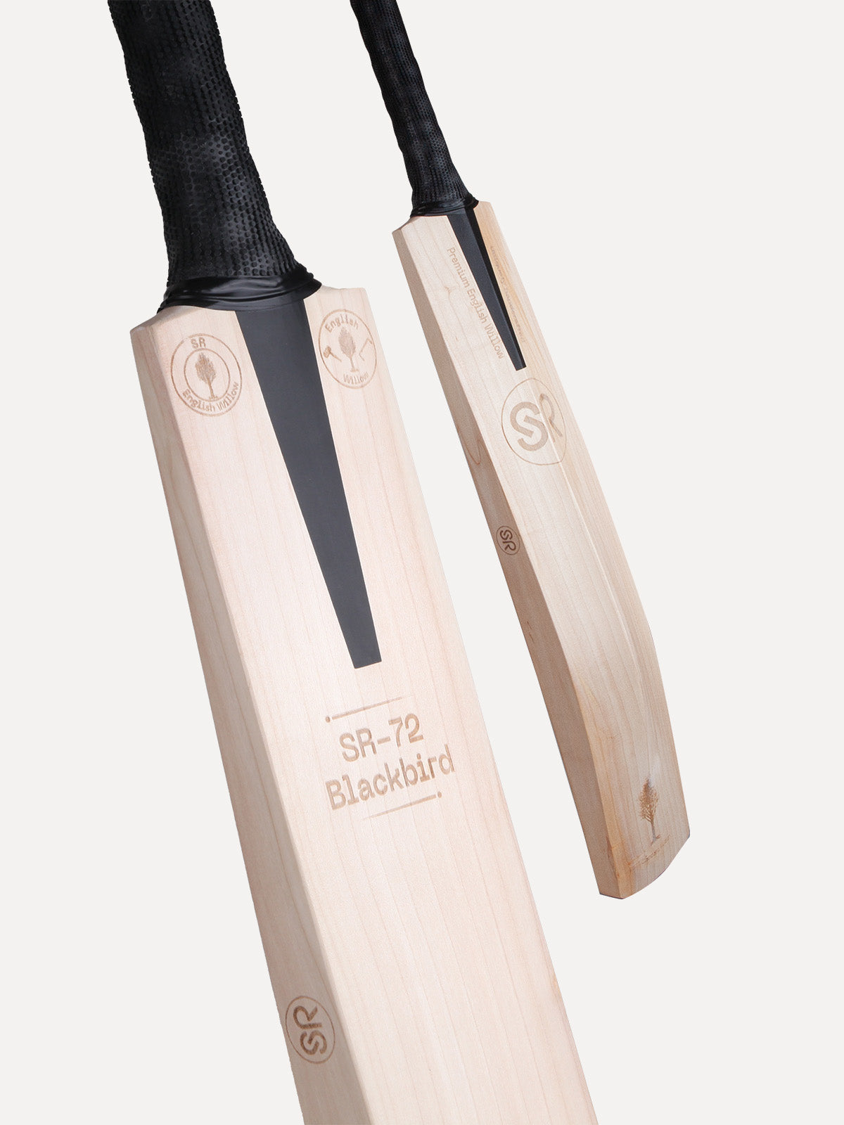 SR 72 Blackbird 2* Cricket Bat