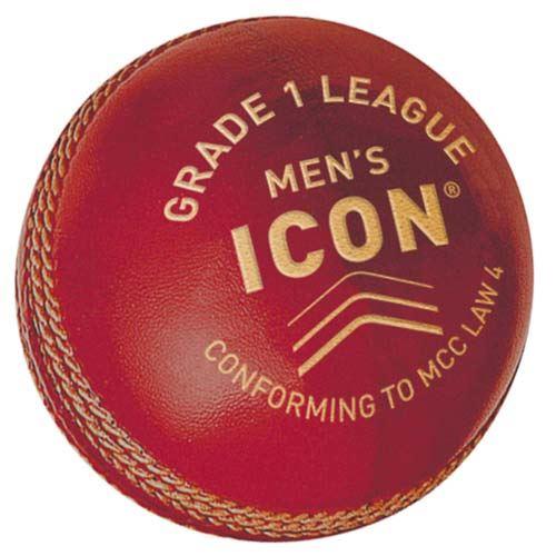 Gunn & Moore Icon Cricket Ball