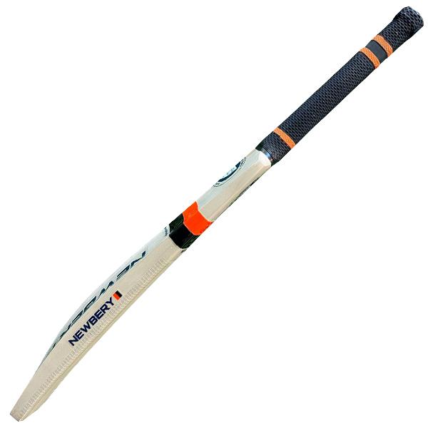 Newbery The Master 100 5* Junior Cricket Bat